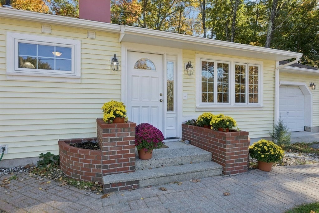 67 Crestwood Drive, Northborough, MA Photo #28