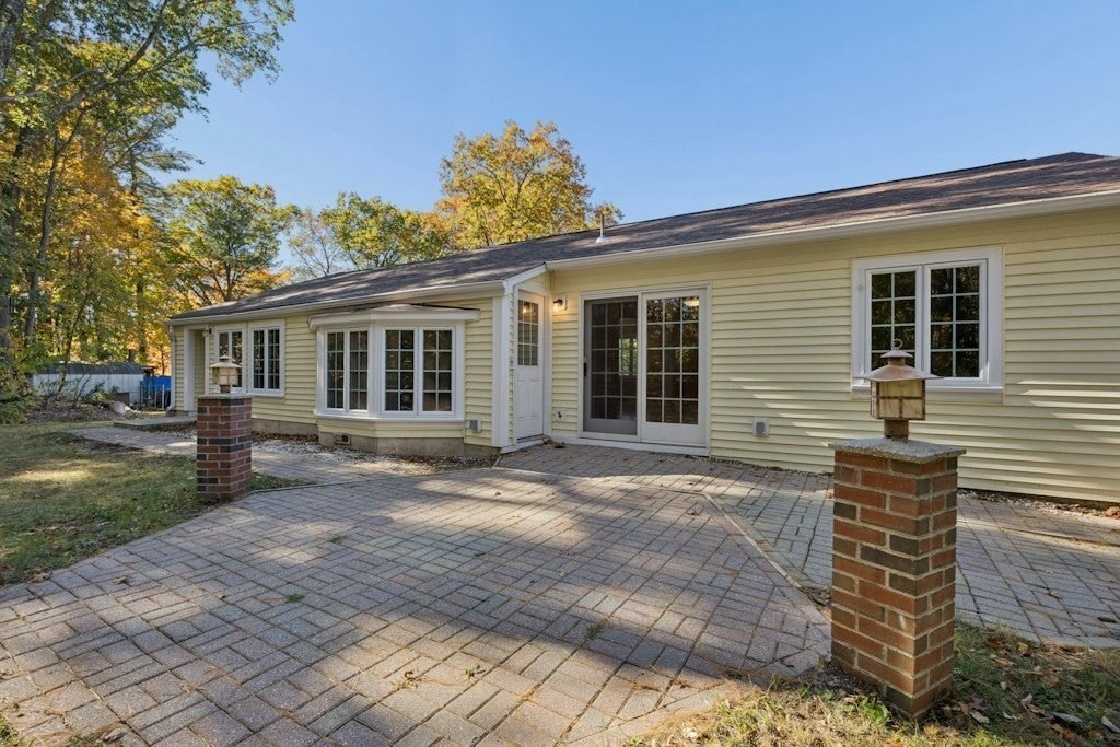 67 Crestwood Drive, Northborough, MA Photo #22