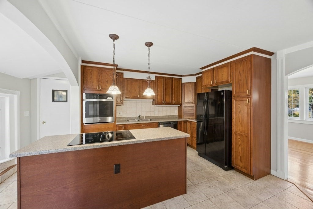 67 Crestwood Drive, Northborough, MA Photo #13