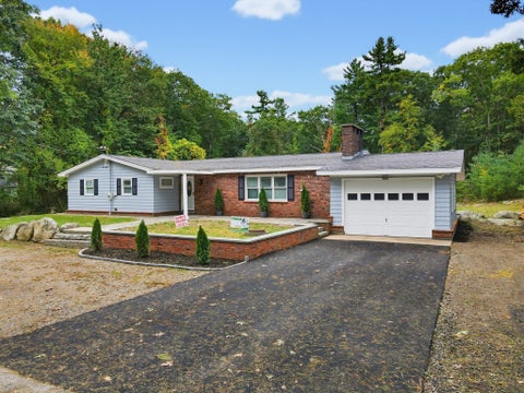 Photo of 33 Lufkin St, Essex, MA 01929 (MLS # 73585780)