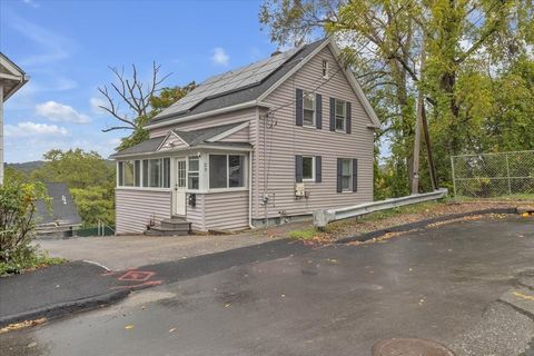 Photo of 23 Dryden St, Worcester, MA 01605 (MLS # 73437408)