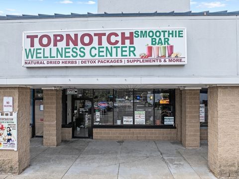 742 Crescent St Brockton MA 02302