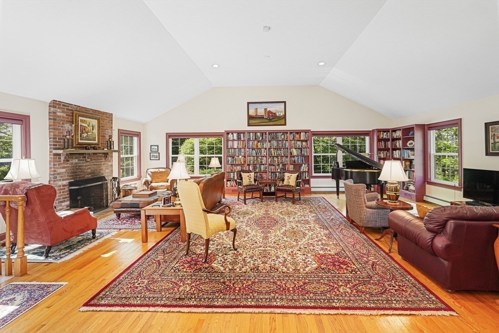 27 Johnson Rd