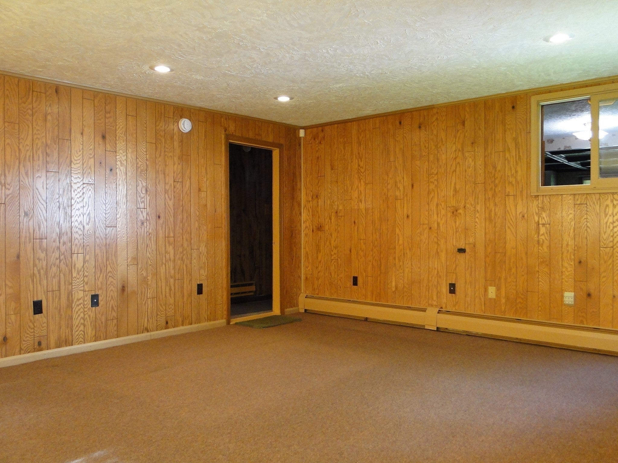 128 Sutton Road, Webster, MA, 128 Sutton Road, Webster, MA Photo #9