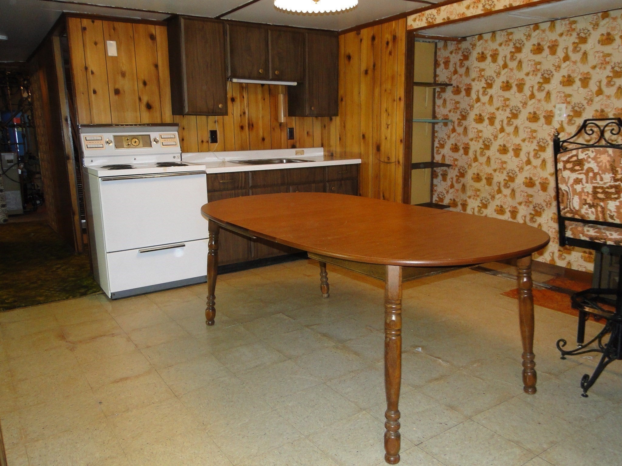 128 Sutton Road, Webster, MA, 128 Sutton Road, Webster, MA Photo #16