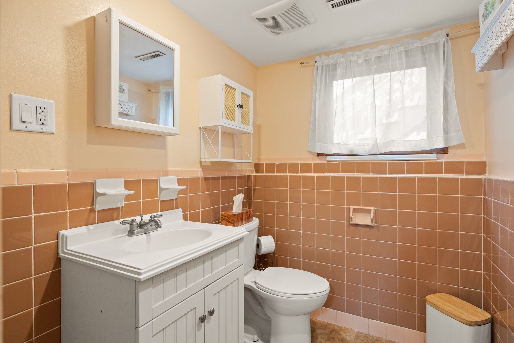 75 Adams St, Dedham, MA, 75 Adams St, Dedham, MA Photo #20