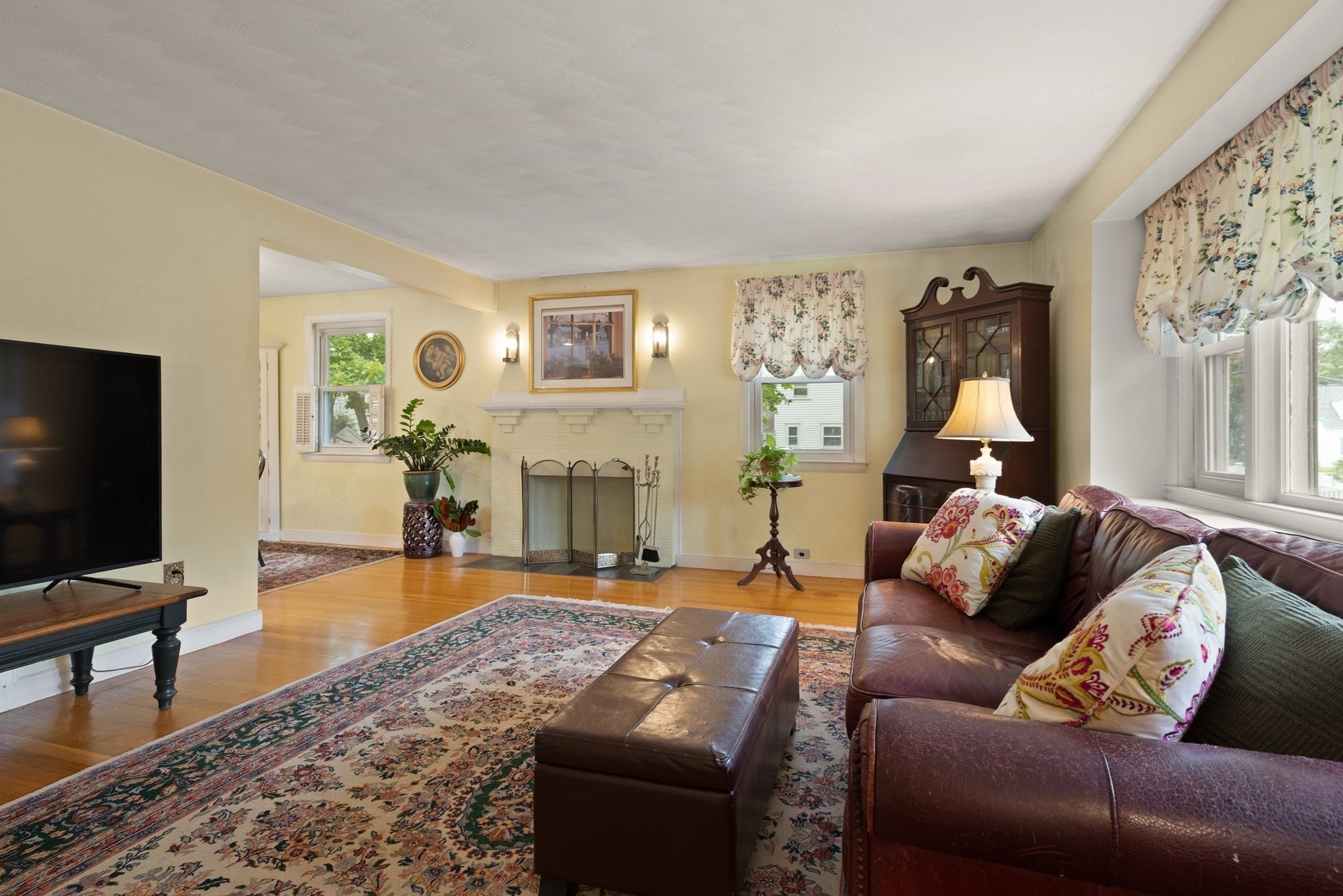 75 Adams St, Dedham, MA, 75 Adams St, Dedham, MA Photo #2