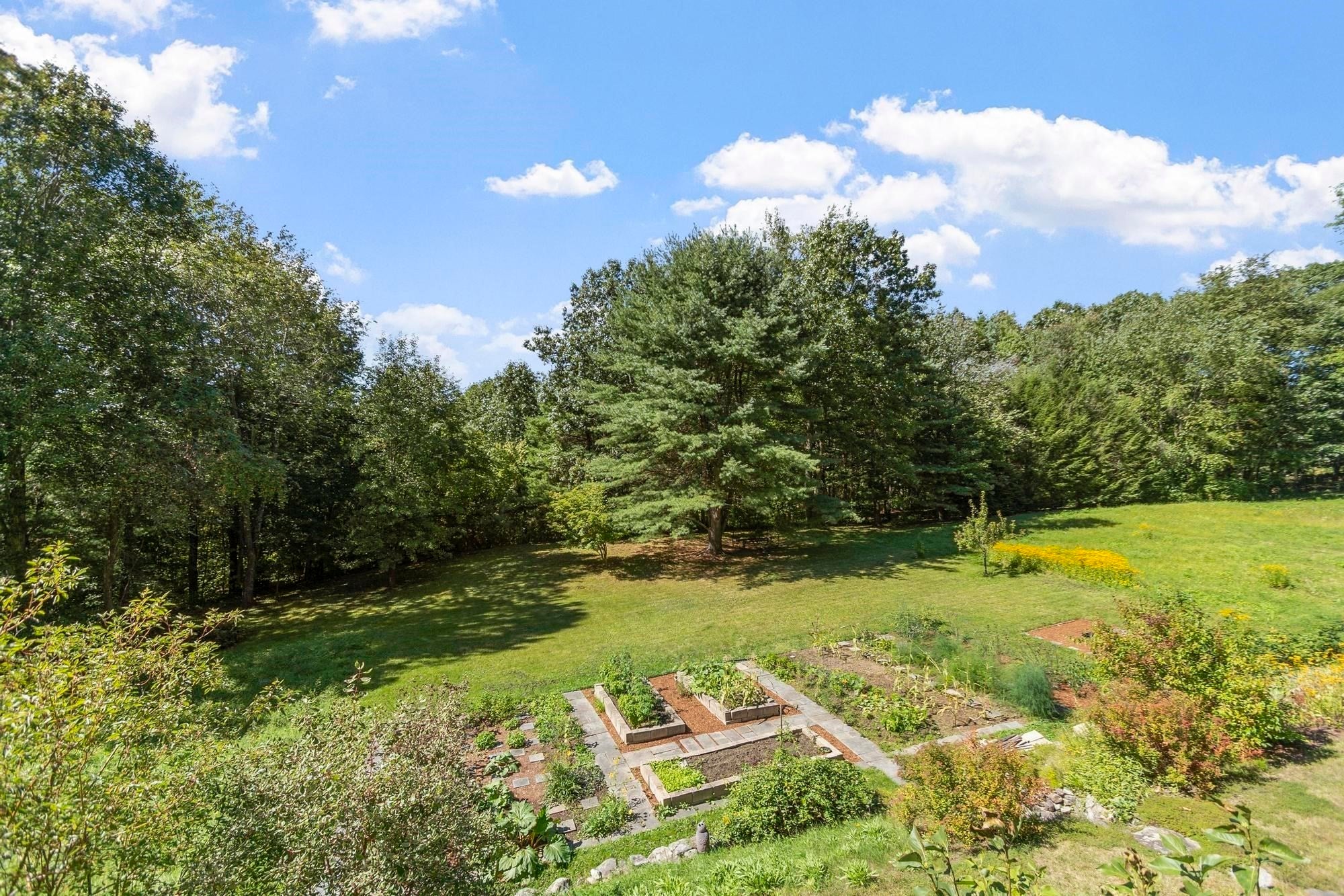 36 Westland Farm Rd, Sterling, MA Photo #40