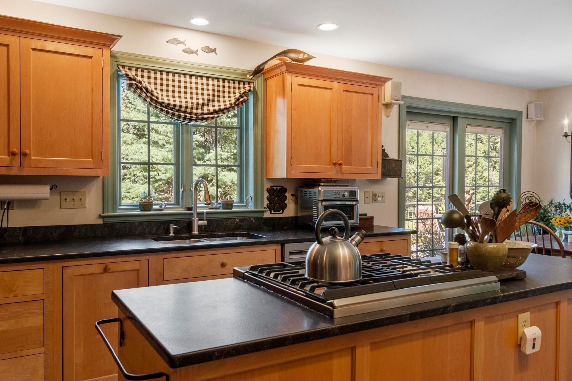 36 Westland Farm Rd, Sterling, MA Photo #13