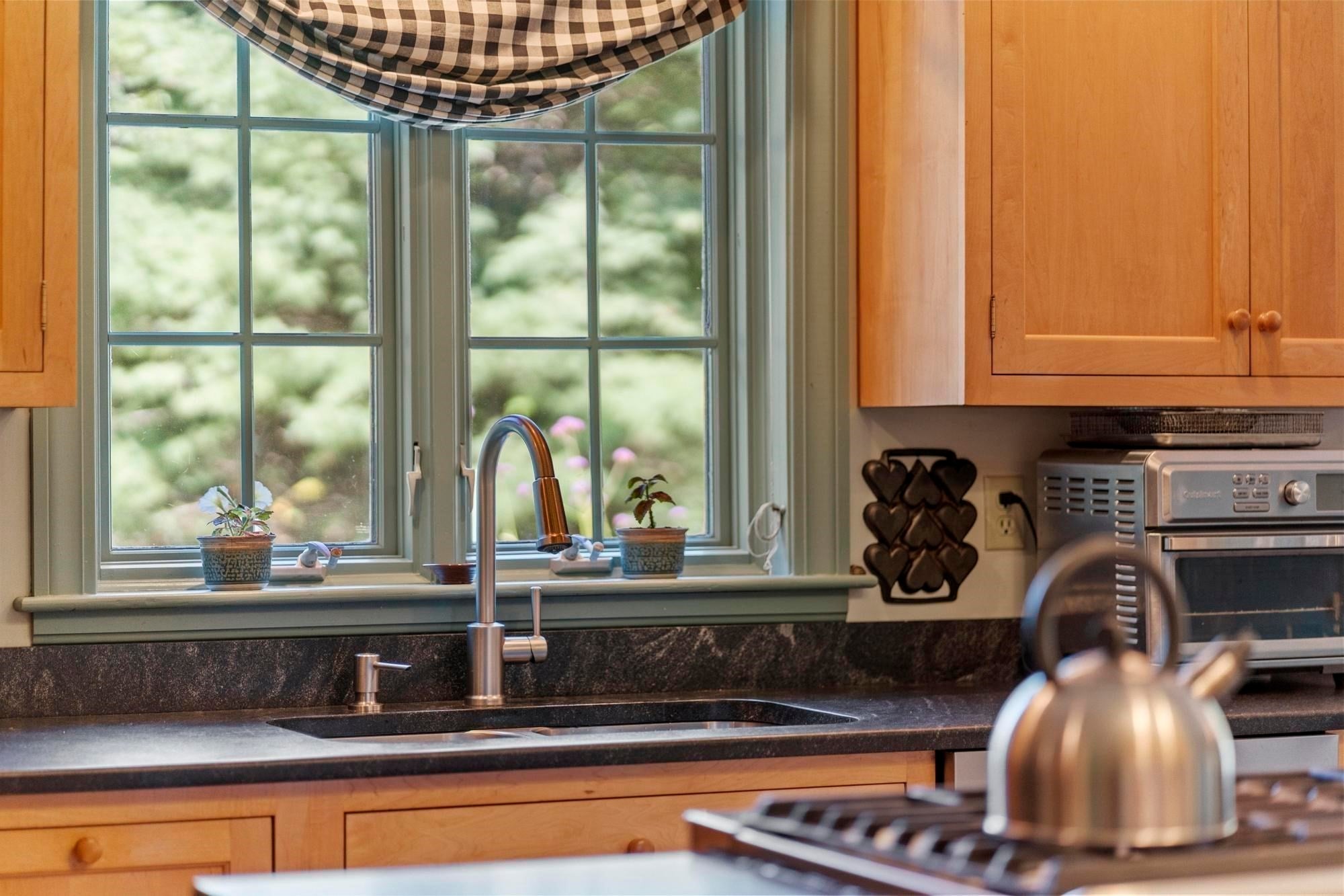 36 Westland Farm Rd, Sterling, MA Photo #14