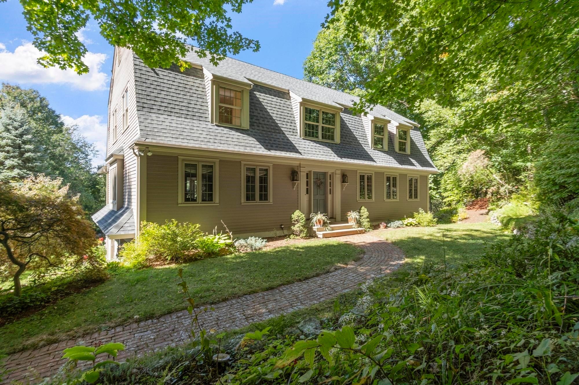 36 Westland Farm Rd, Sterling, MA Photo #1