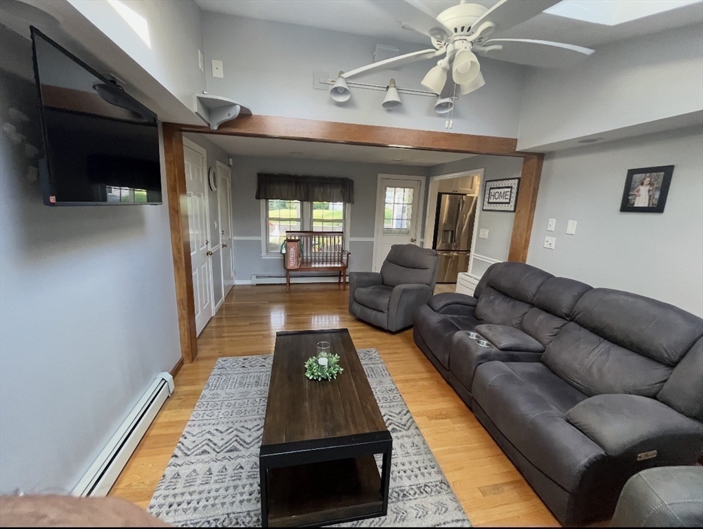 16 Mount View Ave