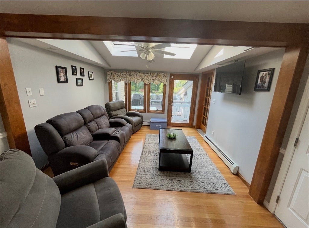 16 Mount View Ave