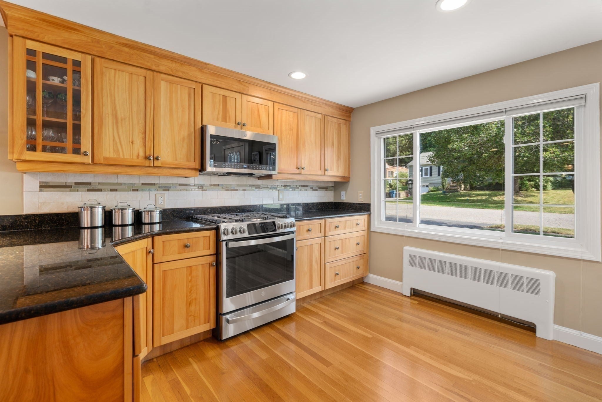 7 Cape Cod Ln, Canton, MA Photo #3