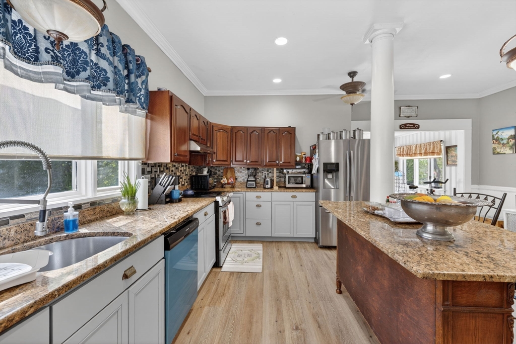 43 Plymouth ST, Holbrook, MA Photo #8