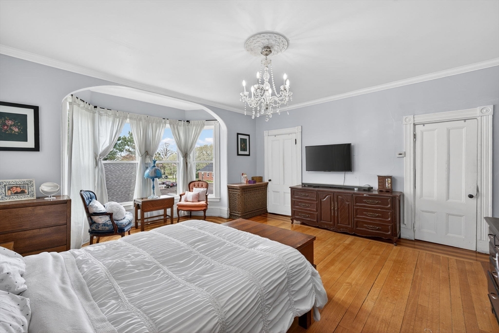 43 Plymouth ST, Holbrook, MA Photo #13