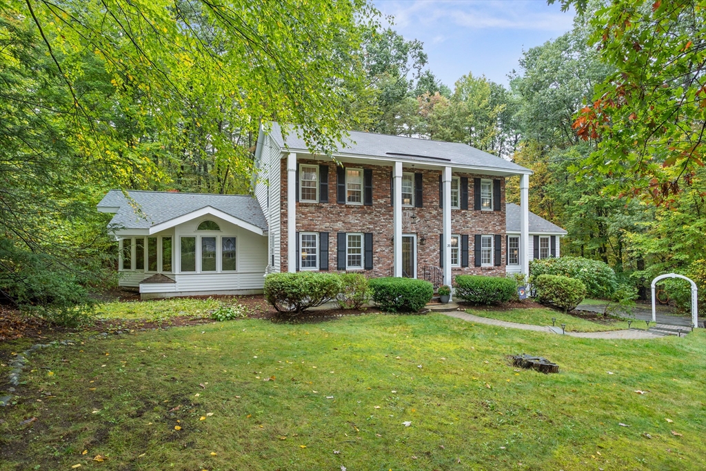 35 Oxbow Ln