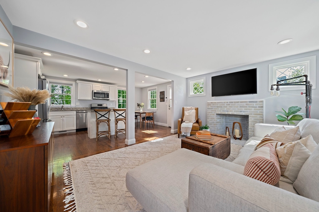 38 Greensboro Rd