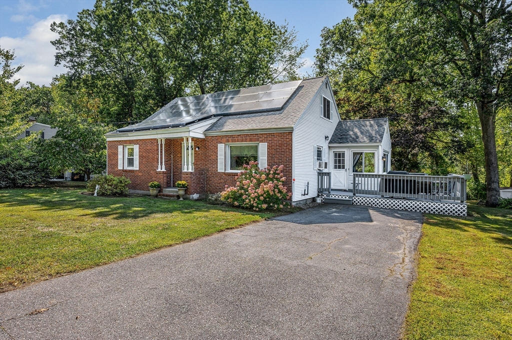 41 White St