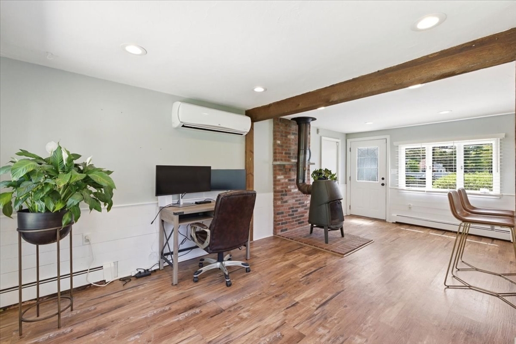 560 Common St, Walpole, MA Photo #20