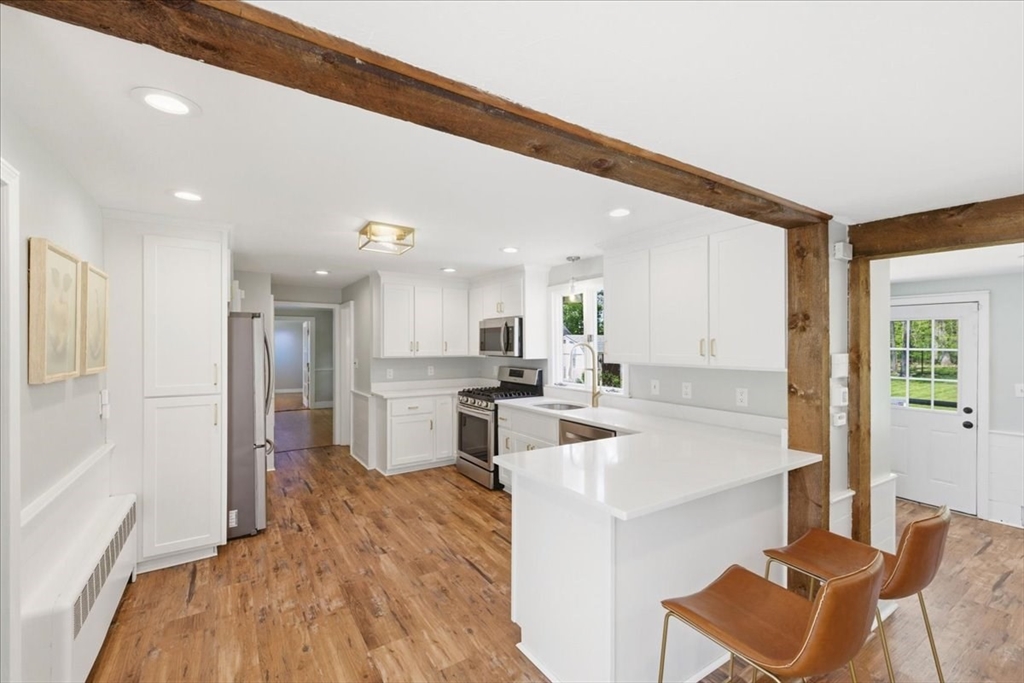 560 Common St, Walpole, MA Photo #15