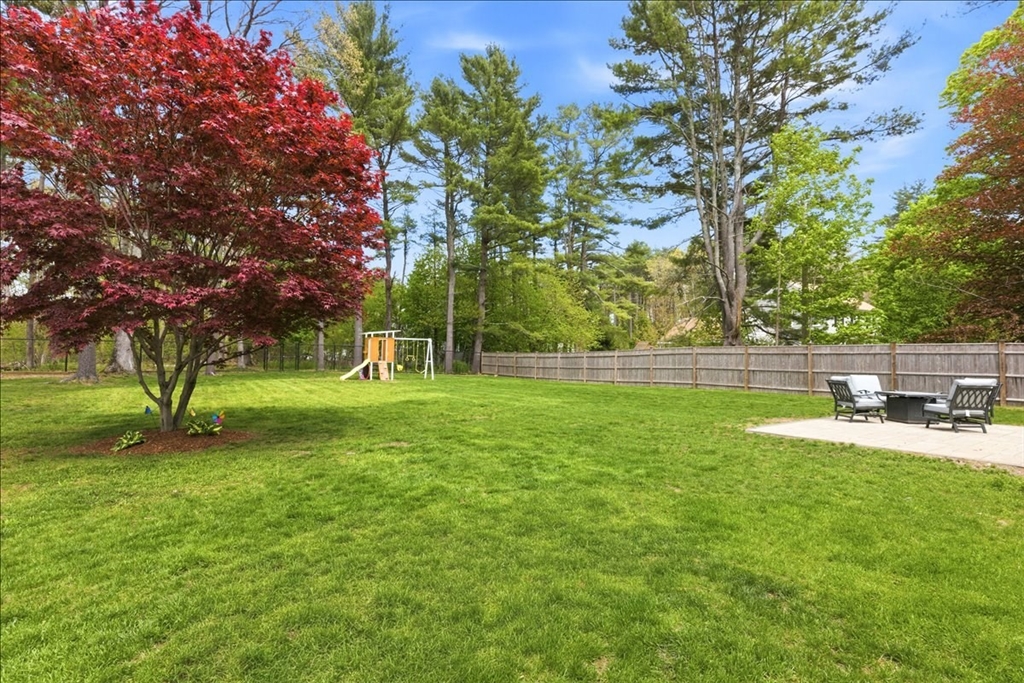 560 Common St, Walpole, MA Photo #38