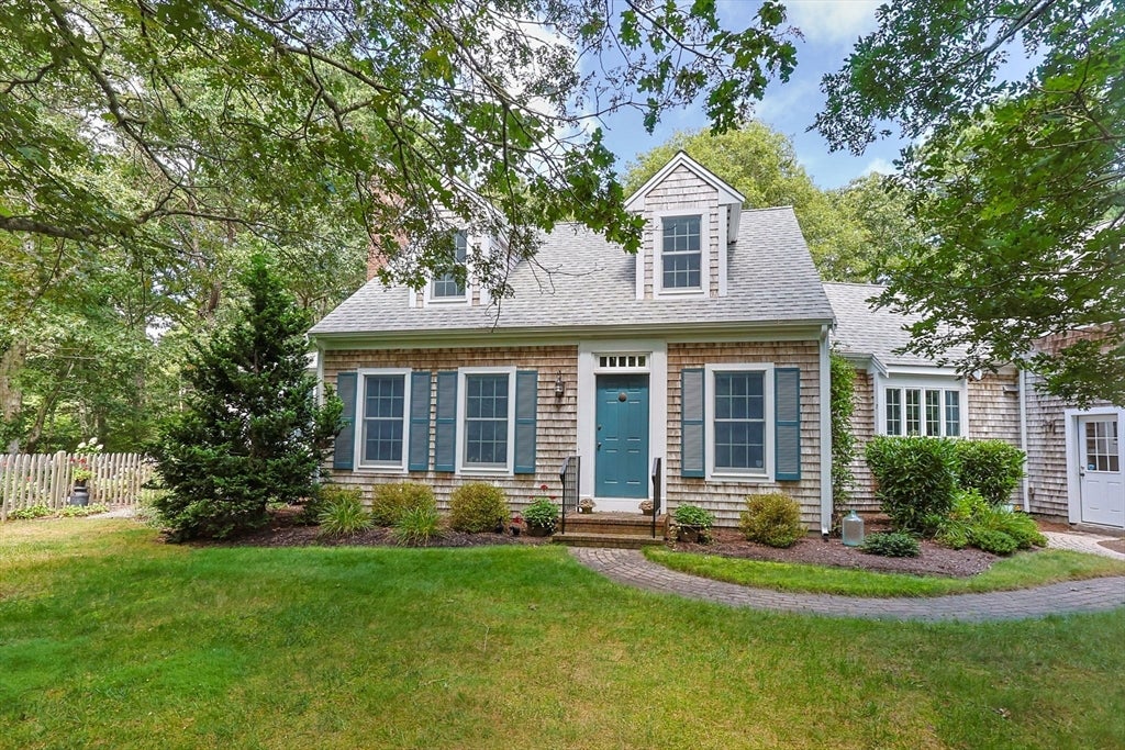 12 Pond St.