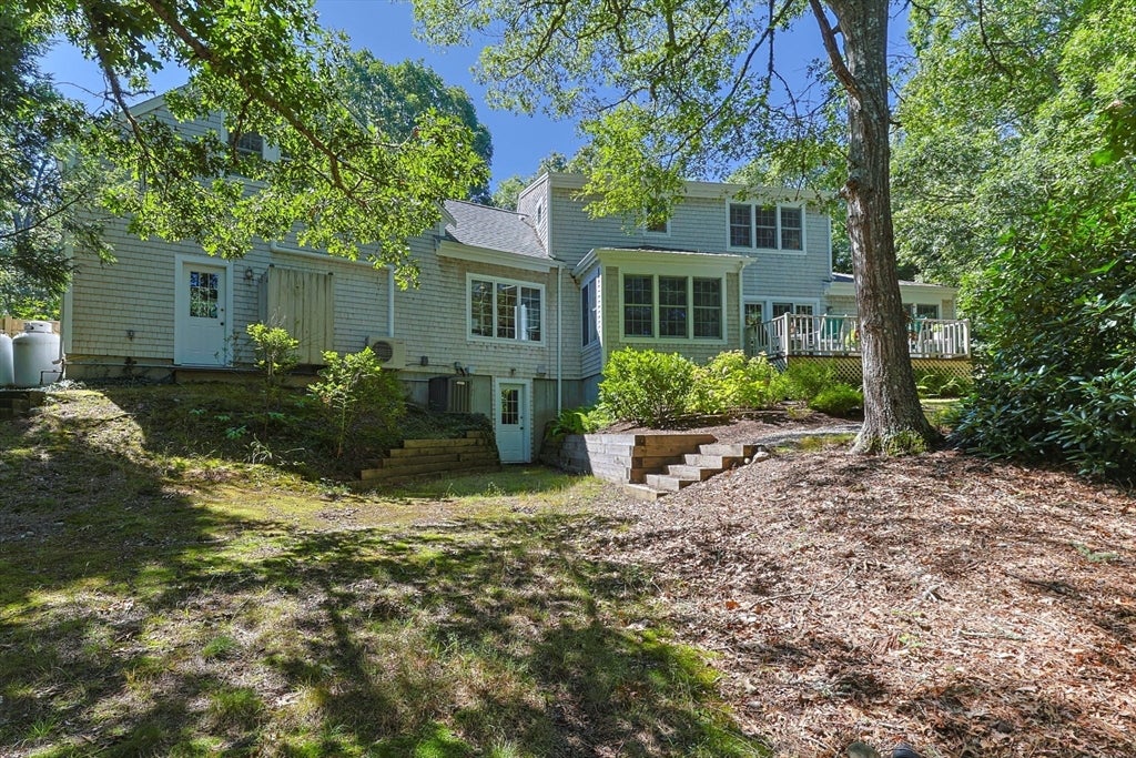 12 Pond St.