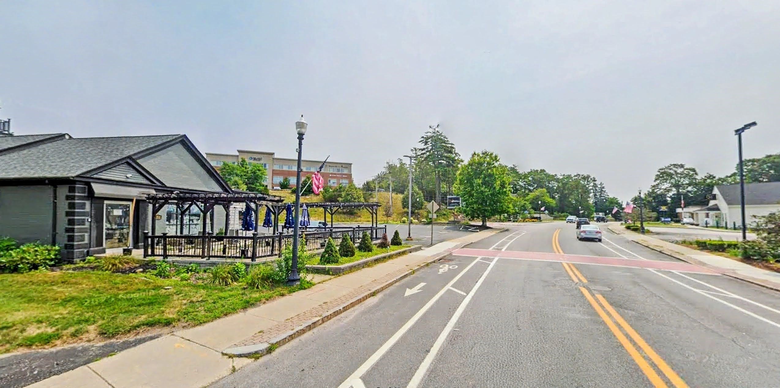 1062 Main St