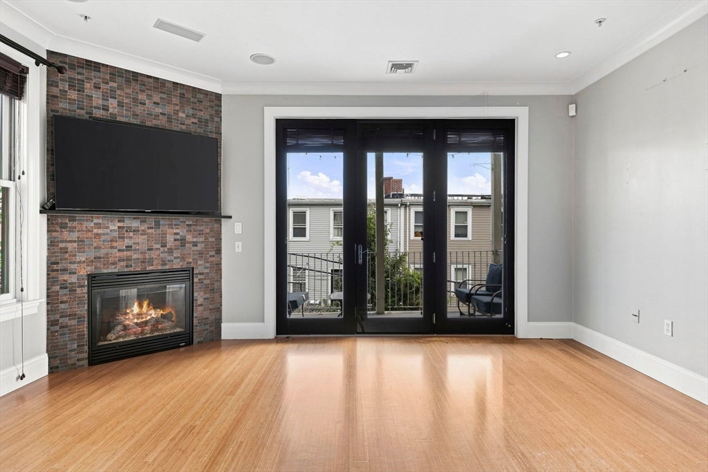 354 Dorchester St #4, Boston, MA Photo #10