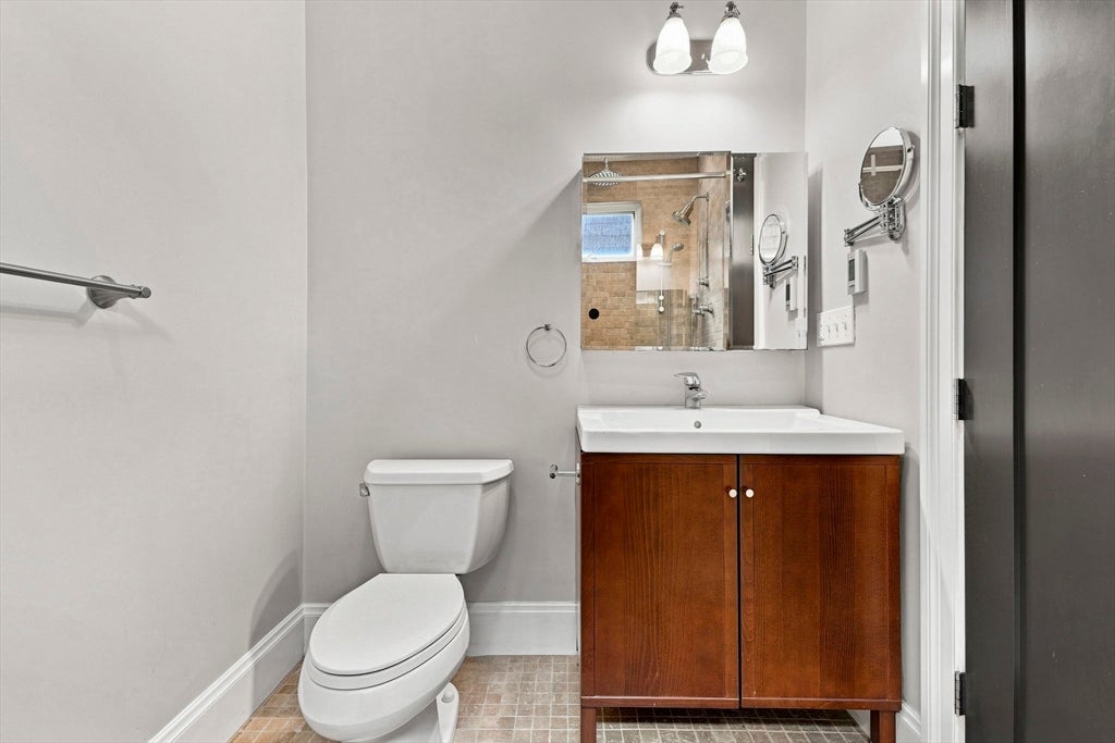 354 Dorchester St #4, Boston, MA Photo #18