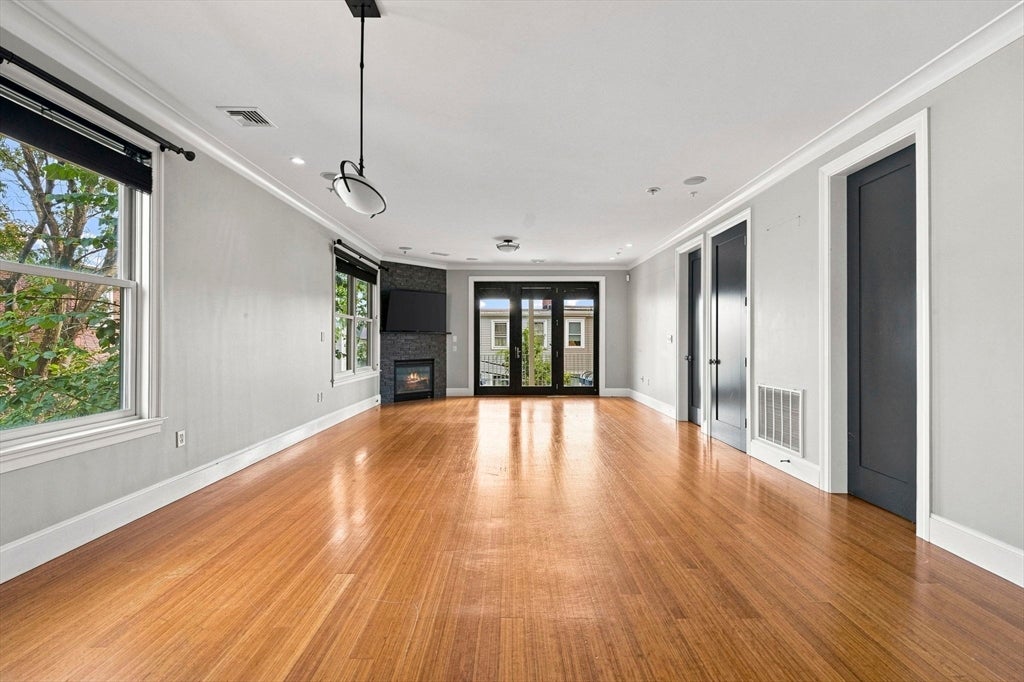 354 Dorchester St #4, Boston, MA Photo #14