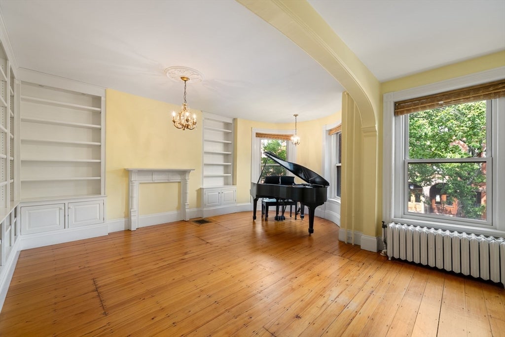 23 Cumberland St, Boston, MA Photo #12