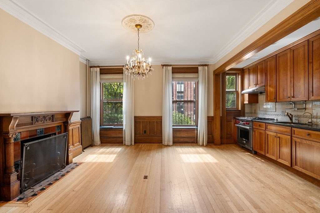 23 Cumberland St, Boston, MA Photo #8