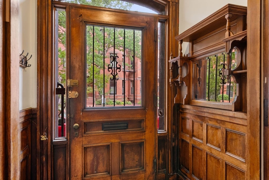 23 Cumberland St, Boston, MA Photo #7
