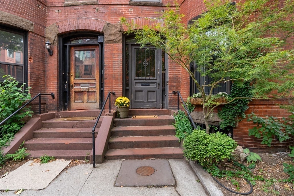 23 Cumberland St, Boston, MA Photo #39