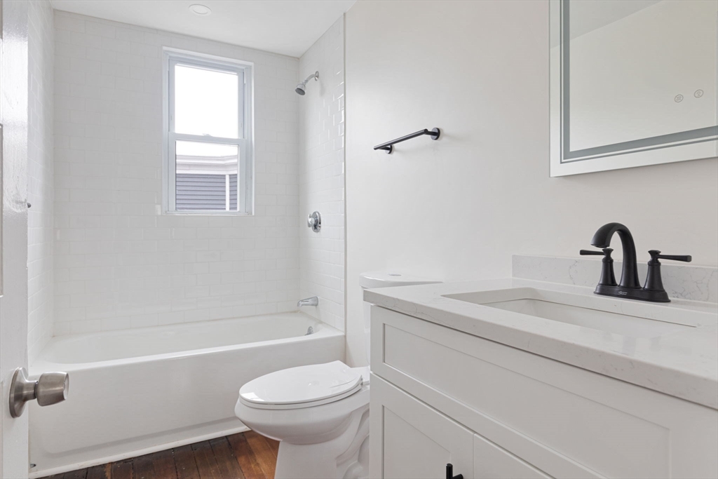 Boston, Massachusetts 02130, United States, 4 Bedrooms Bedrooms, ,2 BathroomsBathrooms,Residential,Active,102376