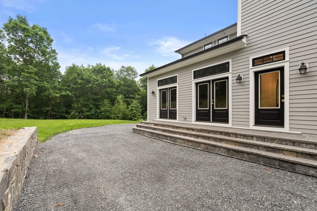 18 Keeney Pond Rd.