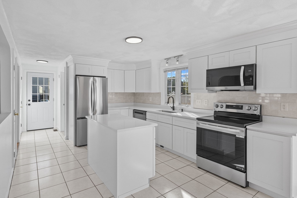 35 Grape St