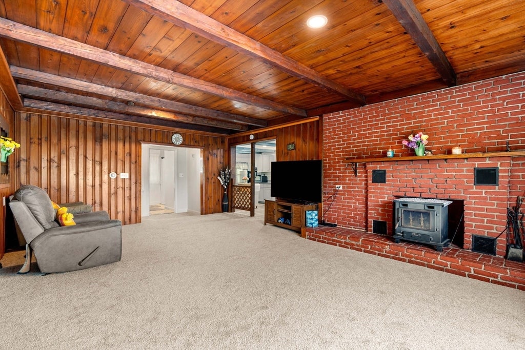 721 River St, Haverhill, MA, 721 River St, Haverhill, MA Photo #2