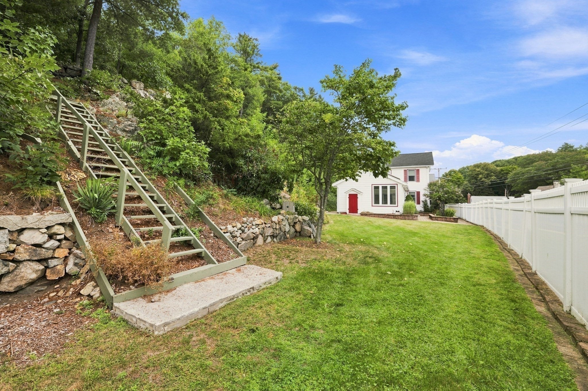78 Oak St, Wakefield, MA Photo #36