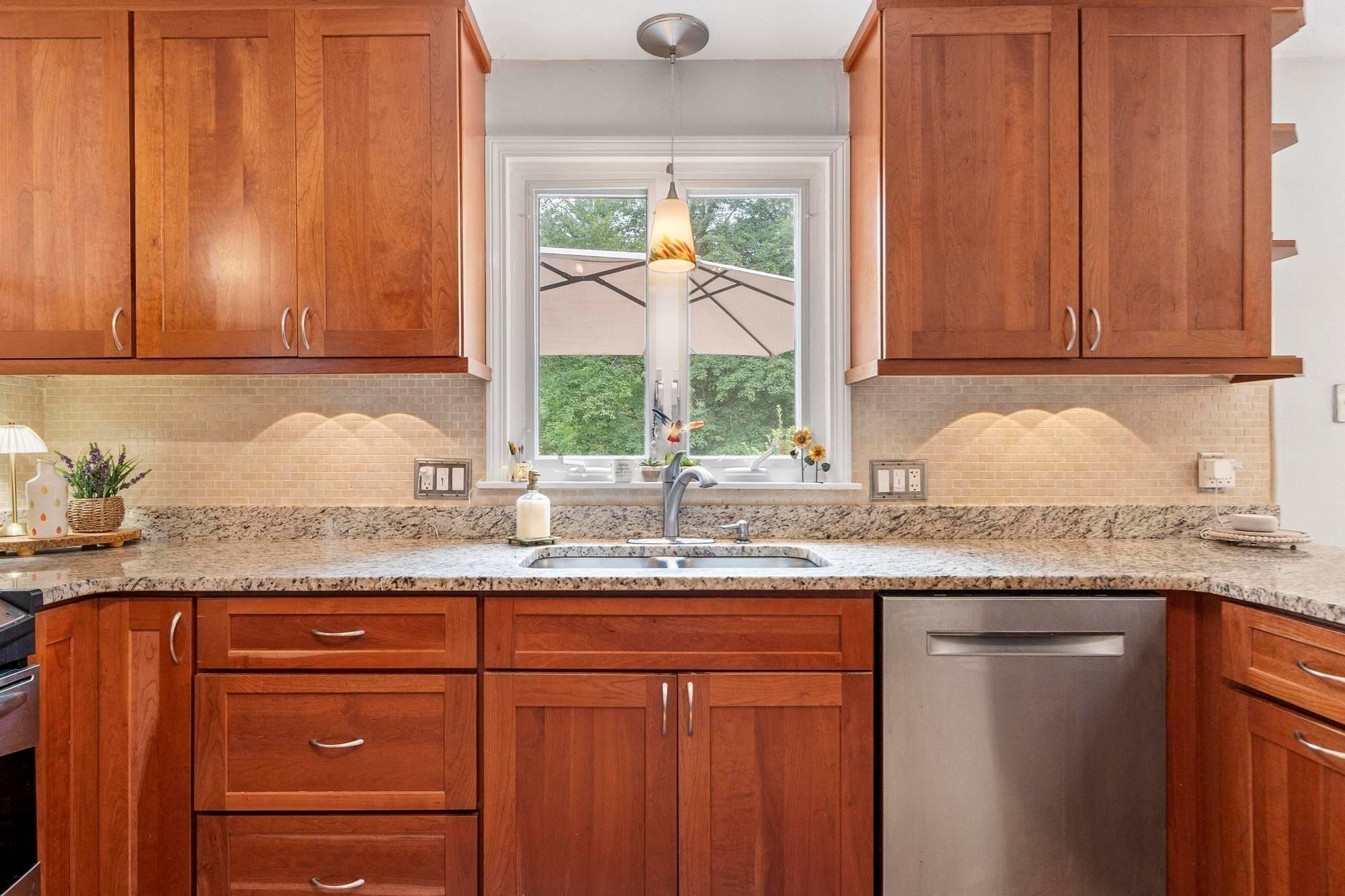 18 Farrwood Dr, Andover, MA Photo #14