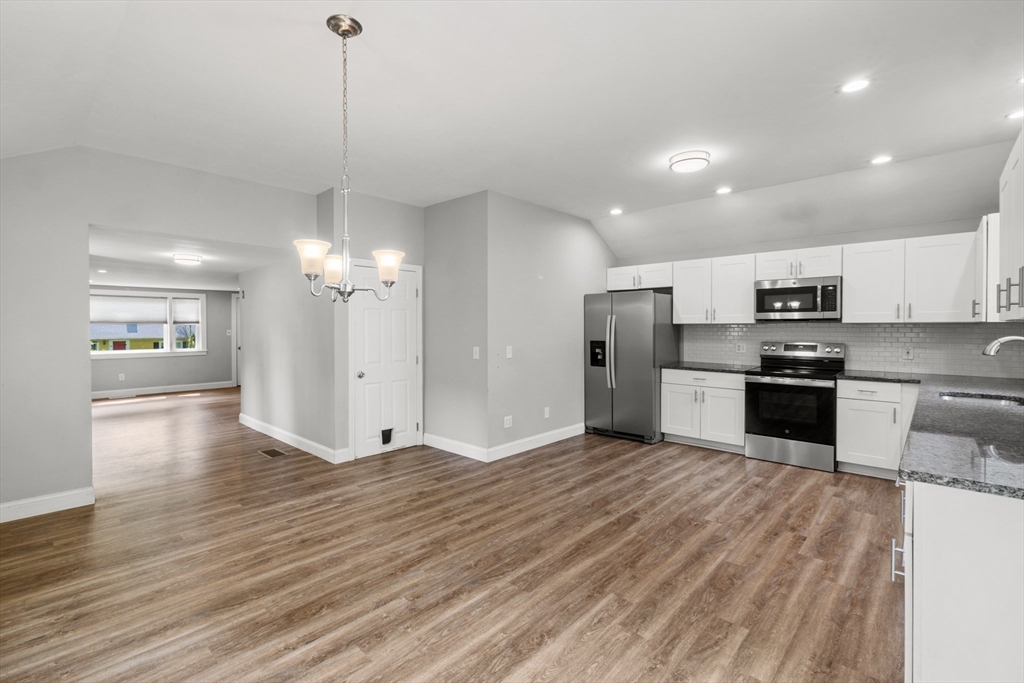 42 Deer Hollow Rd
