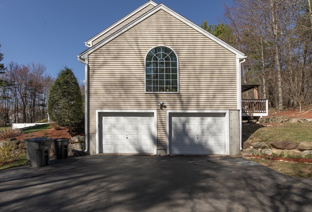 17 Foster Ct