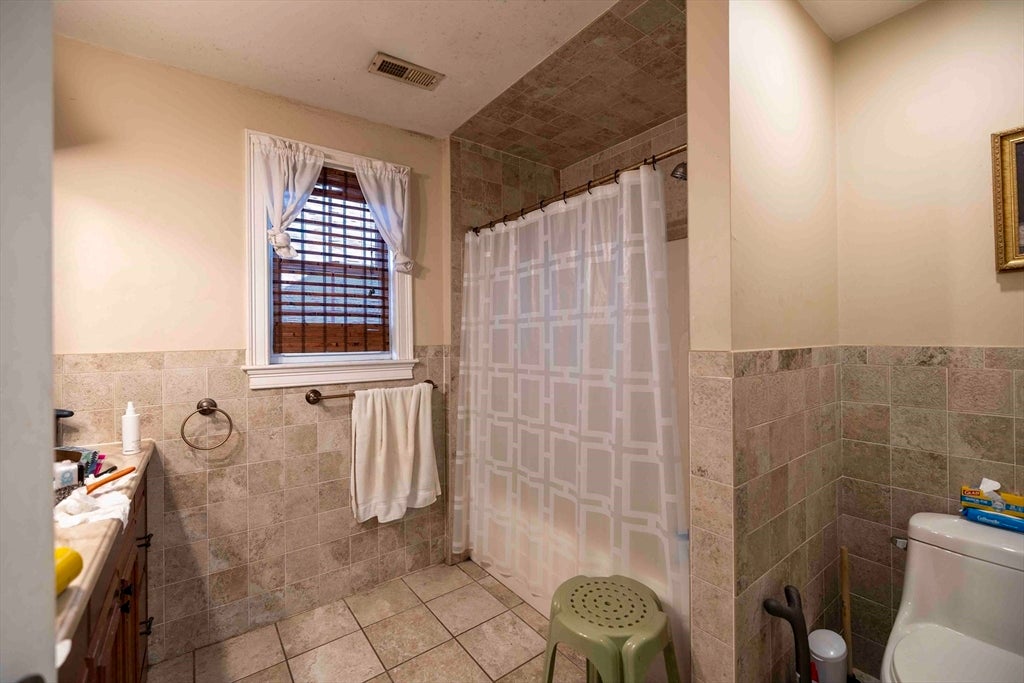 54 Arizona St, Fall River, MA, 54 Arizona St, Fall River, MA Photo #17