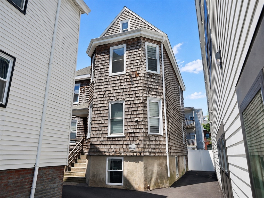 1509A North Shore Rd.