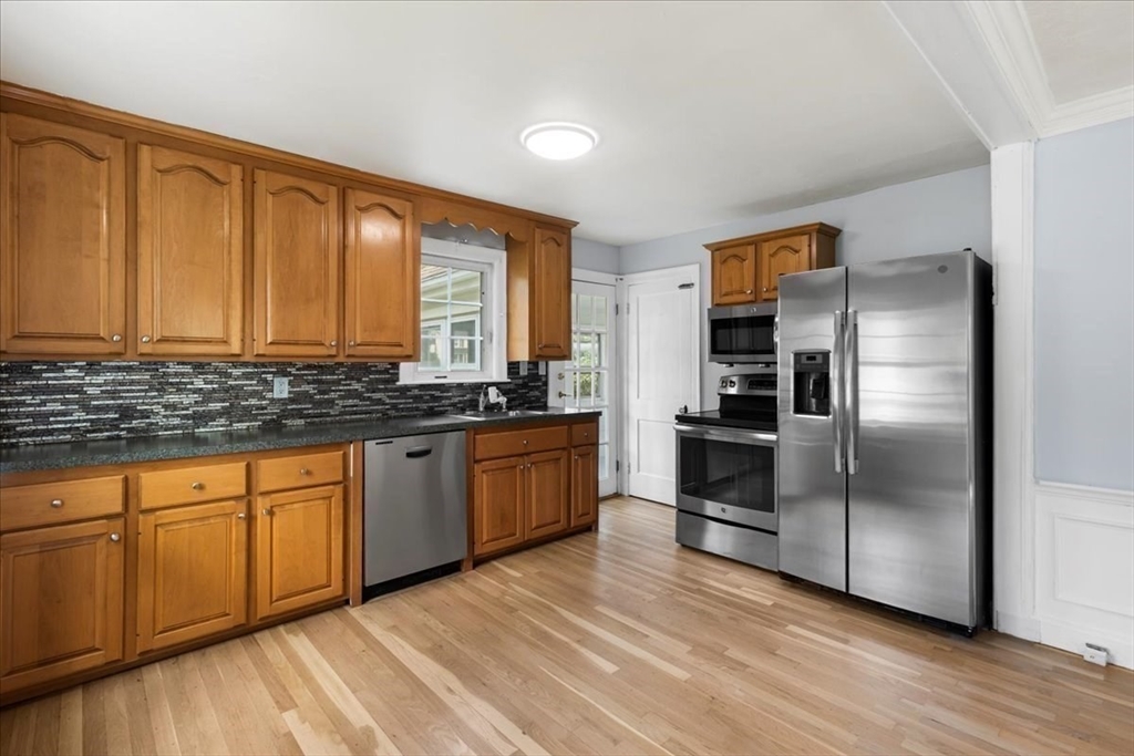 5 Marston Rd