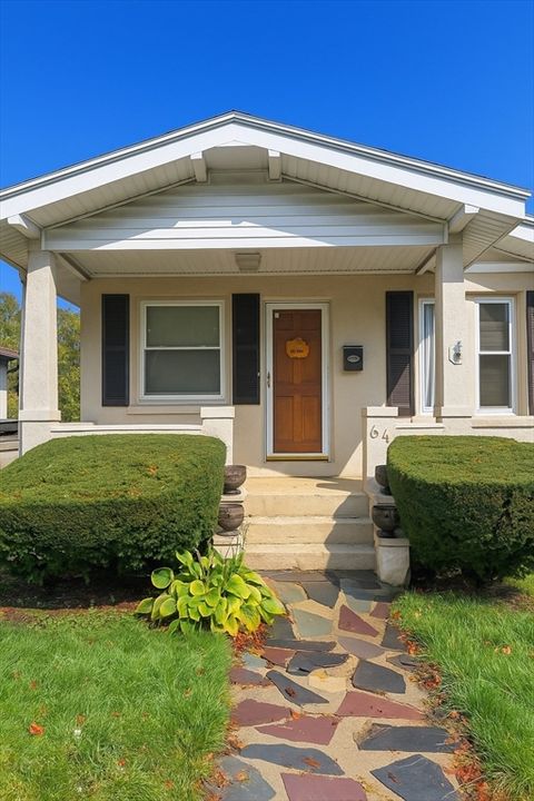 64 Hobart St Danvers MA 01923
