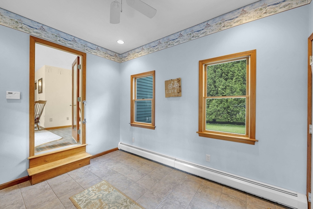 120 Bay Path Rd