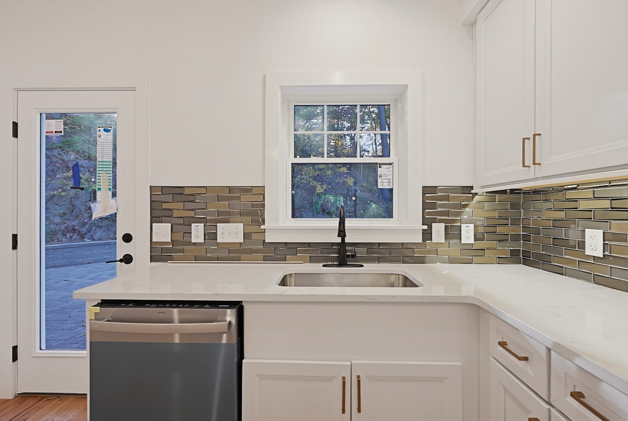 32 Linwood Ave #32, Melrose, MA Photo #11